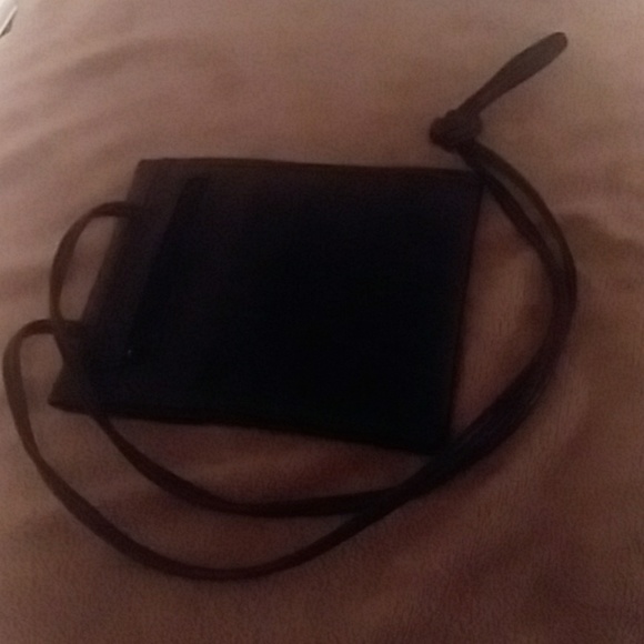 THOM MCAN BLACK CROSSBODY BAG NWOT - Picture 4 of 6